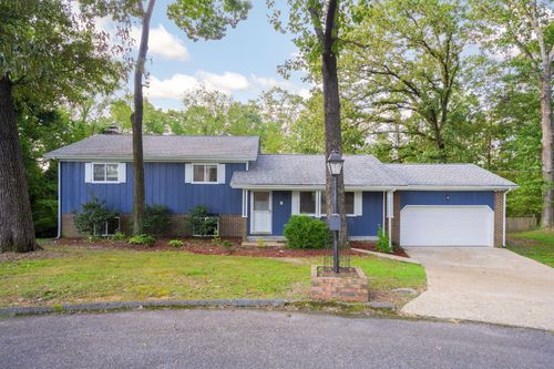 1000 Olde Mill Ln, Hixson, TN, 37343-2942 | Card Image