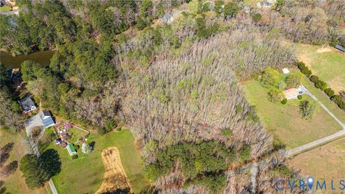 17 Pine Reach Dr, Kilmarnock, VA, 22482 | Card Image