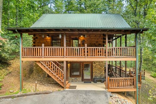 4230 Alyssa Way, Gatlinburg, TN, 37738 | Card Image