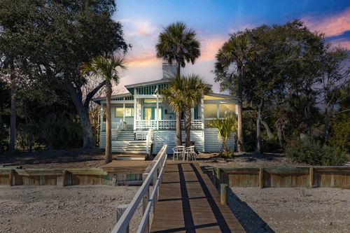 2619 Buccaneer Rd., Isle of Palms, SC, 29451 | Card Image