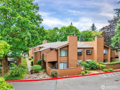 47-11500 Ne 128th St, Kirkland, WA, 98034-6394 | Card Image