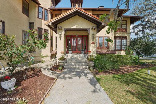 201-212 Saint Johns Ave, Green Cove Springs, FL, 32043-3000 | Card Image