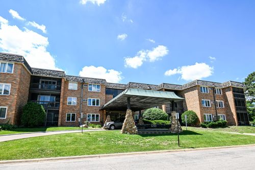 apt-304-3200 Virginia Ave S, Saint Louis Park, MN, 55426-3635 | Card Image