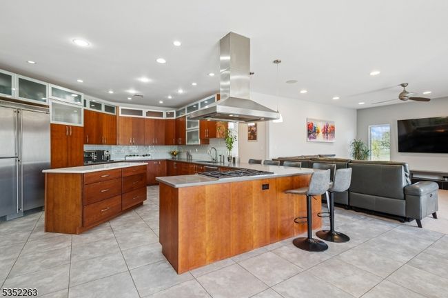 5 Holdman Pl, House other with 6 bedrooms, 5 bathrooms and null parking in Millstone Twp NJ | Image 9