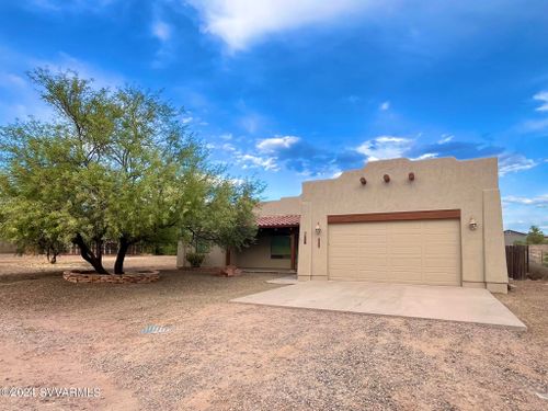 5655 N Laura Lane, Rimrock, AZ, 86335 | Card Image