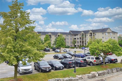 202-1411 Walker'S Line, Burlington, ON, L7M4P5 | Card Image