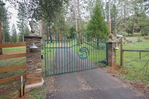 16375 Jesus Maria Rd, Mokelumne Hill, CA, 95245-9658 | Card Image