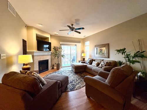 unit-206-1329 Se University Ave, Waukee, IA, 50263-8498 | Card Image