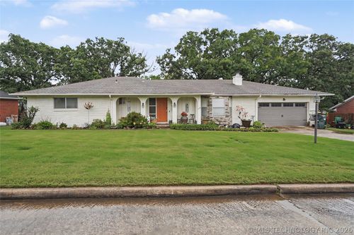 1212 Teresa Ave, Sapulpa, OK, 74066-5850 | Card Image