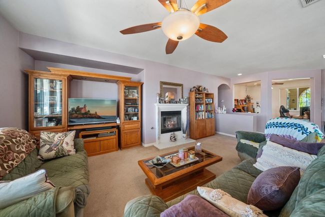 28291 Pinyon Pine Ct, House other with 4 bedrooms, 3 bathrooms and 4 parking in Menifee CA | Image 5