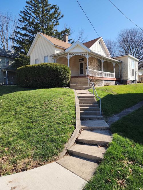 408 N 16th St, New Castle, IN, 47362-4107 | Card Image