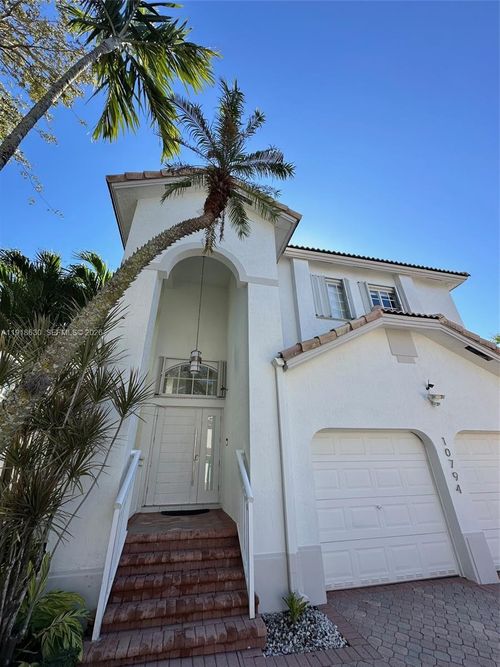 10794 Nw 70th St, Doral, FL, 33178-3799 | Card Image