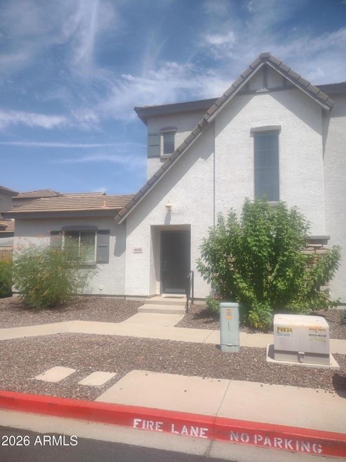 4658 E Redfield Rd, Gilbert, AZ, 85234-7856 | Card Image