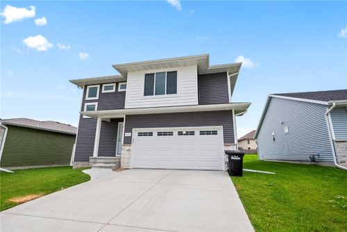 4113 Justified Dr, Marion, IA, 52302-1348 | Card Image