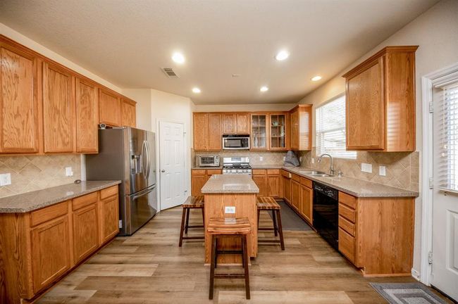 4609 Buescher Ct, House other with 4 bedrooms, 3 bathrooms and 2 parking in Pearland TX | Image 15