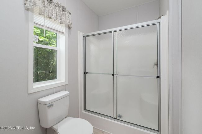 407 Sycamore Dr, House other with 3 bedrooms, 2 bathrooms and null parking in Macclenny FL | Image 13