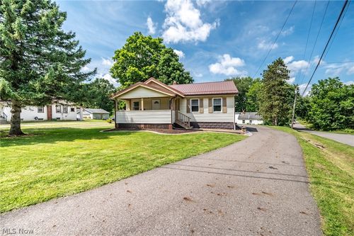 3804 Eigen St, Youngstown, OH, 44515-3111 | Card Image