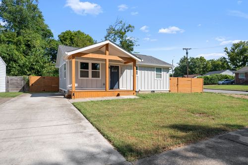 2600 Aspen Dr, Nashville, TN, 37208-1219 | Card Image