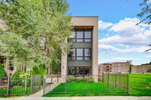 2-4516 Indiana Ave, Chicago, IL, 60653-3908 | Card Image