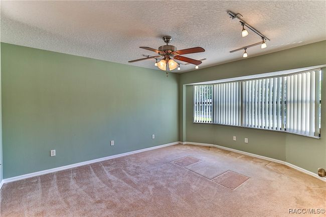 8087 E Decatur Ct, House other with 3 bedrooms, 2 bathrooms and 3 parking in Floral City FL | Image 20