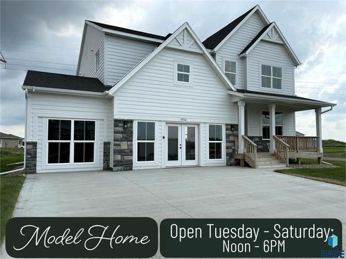 5936 S Hosta Ave Avenue, Sioux Falls, SD, 57108 | Card Image