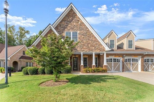 2327 Sandy Oaks Dr, Marietta, GA, 30066-7240 | Card Image