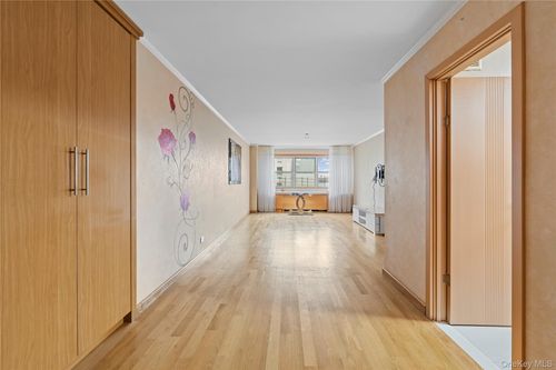 apt-3b-102 66th Rd, Forest Hills, NY, 11375-7608 | Card Image