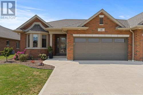 58 York Blvd, Kingsville, ON, N9Y0G3 | Card Image