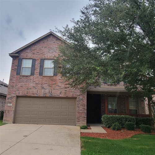 9105 Rainland Dr, Arlington, TX, 76002-5024 | Card Image