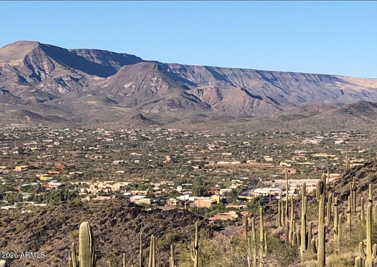 Land in Cave Creek