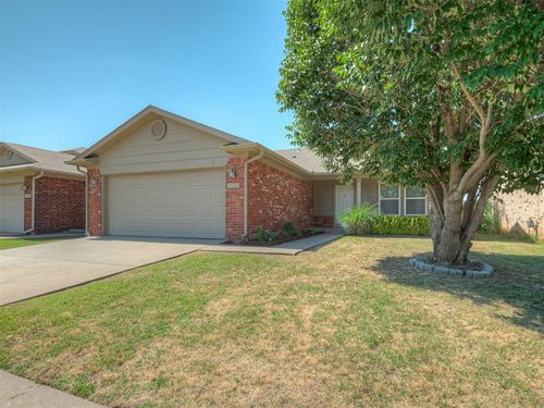 9728 Sw 27th St, Oklahoma City, OK, 73128-5813 | Card Image