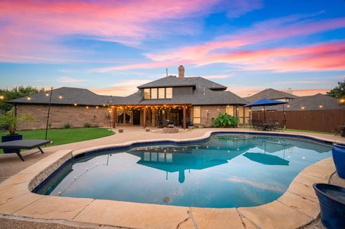 102 Springbrook Ct, Southlake, TX, 76092-7227 | Card Image
