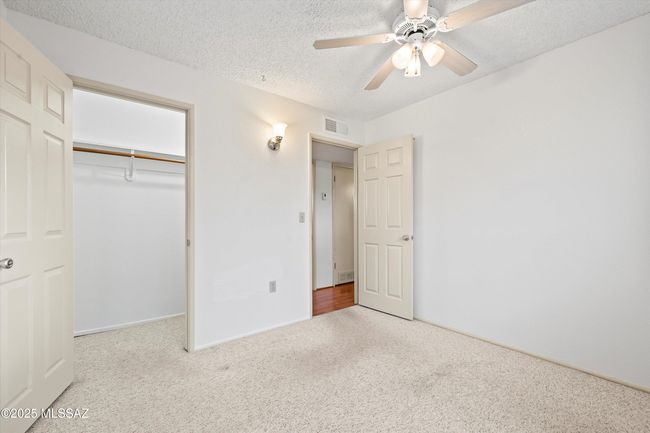 20-Bedroom 2 | Image 12