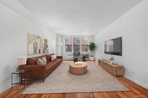 4w-415 Argyle Rd, Brooklyn, NY, 11218-5419 | Card Image