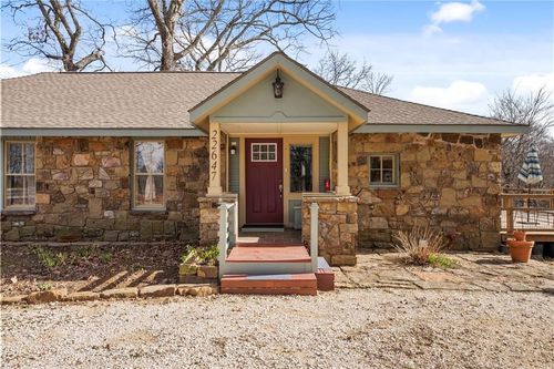 22647 N Highway 71, Winslow, AR, 72959-9216 | Card Image