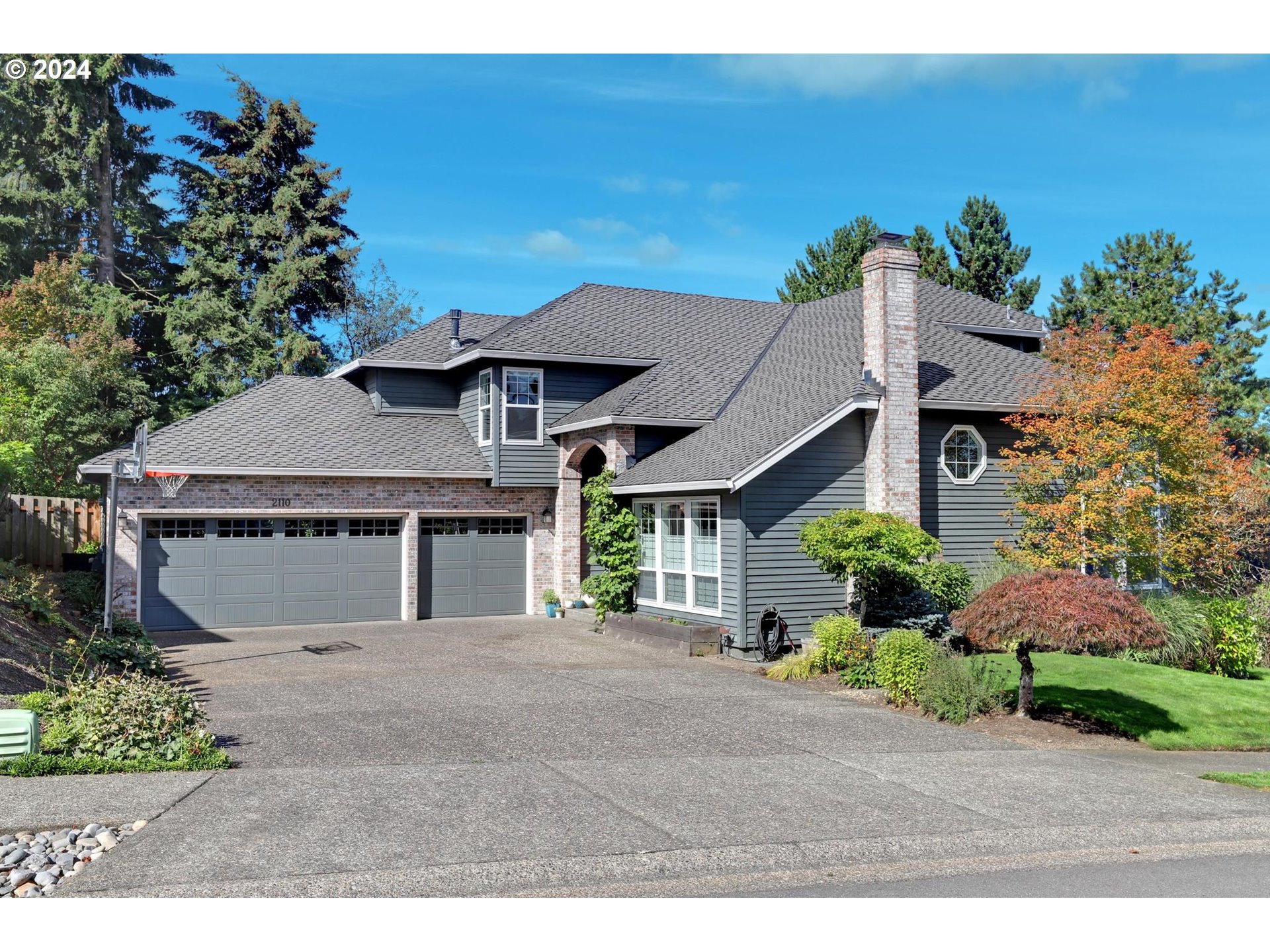 Club House Dr, West Linn, OR 97068