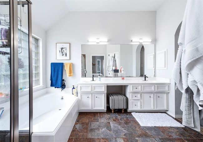 2313 Lilac Breeze Ln, House other with 4 bedrooms, 2 bathrooms and 3 parking in Pearland TX | Image 21