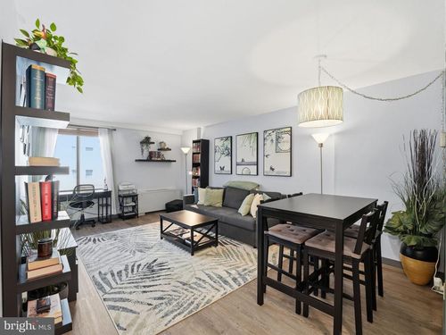 307-1420 N St Nw, WASHINGTON, DC, 20005-2838 | Card Image