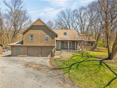 18703 Plattsburg Rd, Holt, MO, 64048-8513 | Card Image