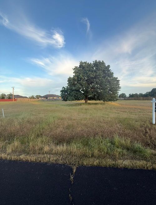 19238 Espinazo Way, Cottonwood, CA, 96022-8416 | Card Image