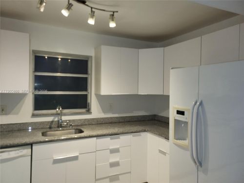 apt-503-1020 94th St, Bay Harbor Islands, FL, 33154-2355 | Card Image