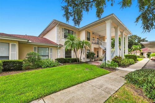 304 Kelsey Way, SUN CITY CENTER, FL, 33573-6133 | Card Image