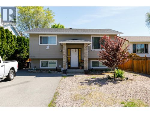 2855 Bouvette St, Kelowna, BC, V1Y3K5 | Card Image