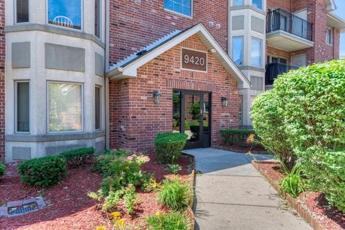 2nw-9420 Melvina Ave, Oak Lawn, IL, 60453-1193 | Card Image
