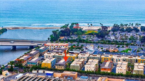 985 Doheny Way, Dana Point, CA, 92629-5919 | Card Image