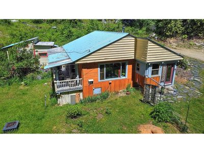 603 Arlington Ave, House other with 2 bedrooms, 2 bathrooms and 2 parking in Slocan BC | Image 1