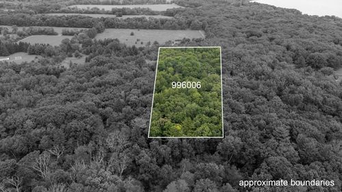 2 N County Road C, Nashotah, WI, 53058 | Card Image