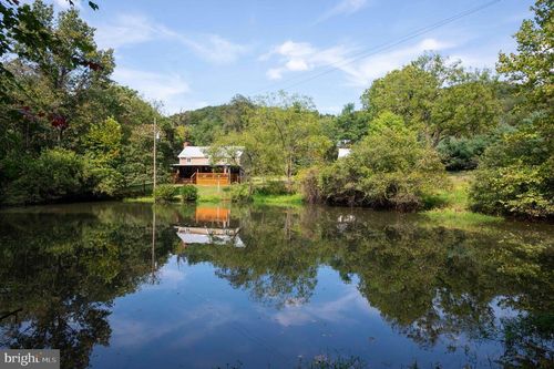 2002 Balkamore Hill Rd, STANLEY, VA, 22851-4624 | Card Image