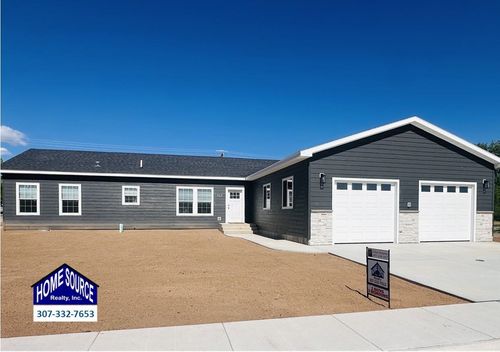 705 Cottonwood Lane, Lander, WY, 82520 | Card Image