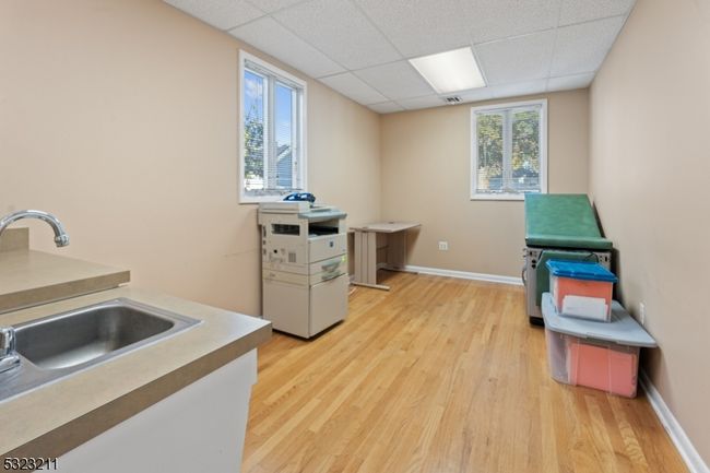 914 Clifton Ave, Home with 0 bedrooms, 3 bathrooms and null parking in Clifton NJ | Image 15